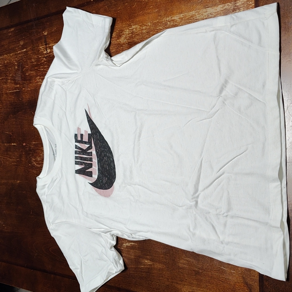 Women's Nike Tshirt size Large